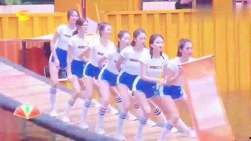 百万网红美女吃瓜,一场吃瓜盛宴背后的故事